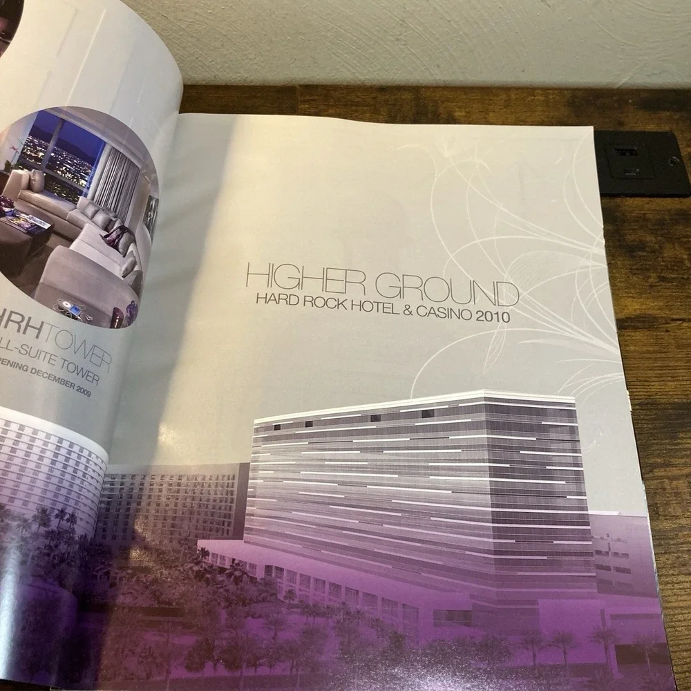 HRH Hard Rock Hotel Paul McCartney Live in The New Joint April 19th Spring 09 Mg